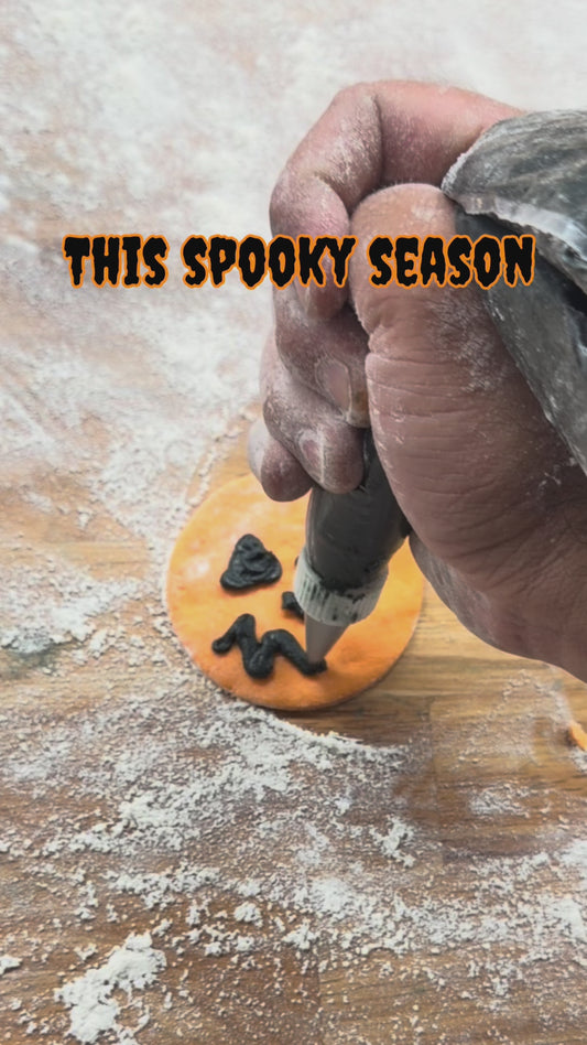 Adult Only Concha/Pan de Muerto Class Thursday 10/15 (6 pm - 8 pm)
